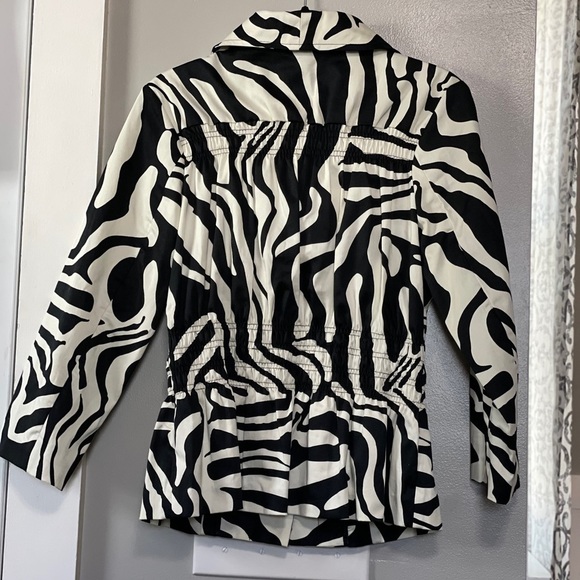Luii Zebra Print Jacket size small - Picture 5 of 6